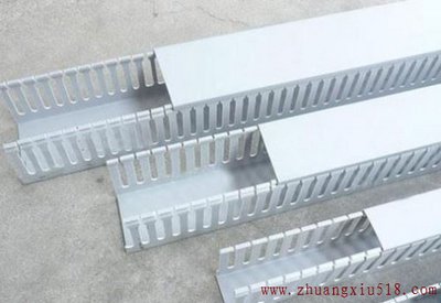 PVC߲۵İװ淶ע