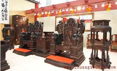 木质家具也要“美容”看木质家具保养大揭秘