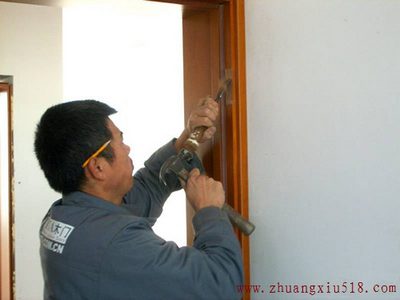 木门安装验收
