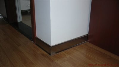 房屋装修最佳“绿叶” 全面走进踢脚线的世界中