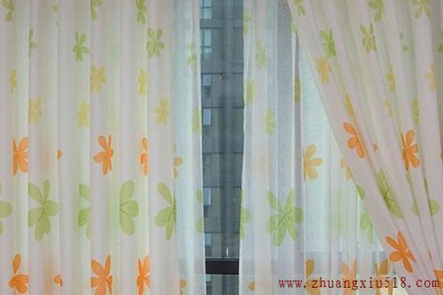 最新卧室窗帘 给卧室带来不一样的视觉感受 最新卧室窗帘 给卧室带来不一样的视觉感受