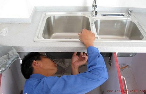 水槽安装时水管水须排尽