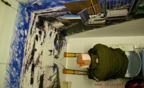 日本饭山Madarao-Kogen酒店的厕所,模拟跳台滑雪腾空时的感觉
