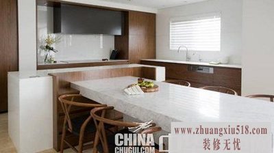 隐形橱柜--巧妙的厨房装修案例