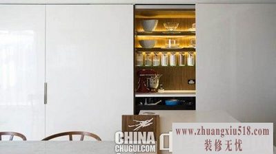 隐形橱柜--巧妙的厨房装修案例