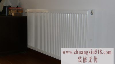 采暖明管安装实例