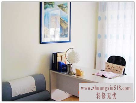 阁楼阳光房效果图  在家天天晒太阳闻花香