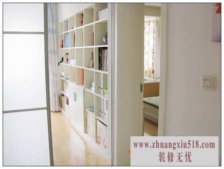 阁楼阳光房效果图  在家天天晒太阳闻花香