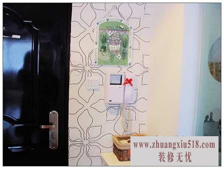 阁楼阳光房效果图  在家天天晒太阳闻花香