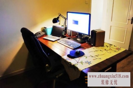 温馨的随行 混搭三室一厅装修效果图2