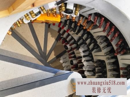 酒窖楼梯装修效果图2 鼻尖上的酒香