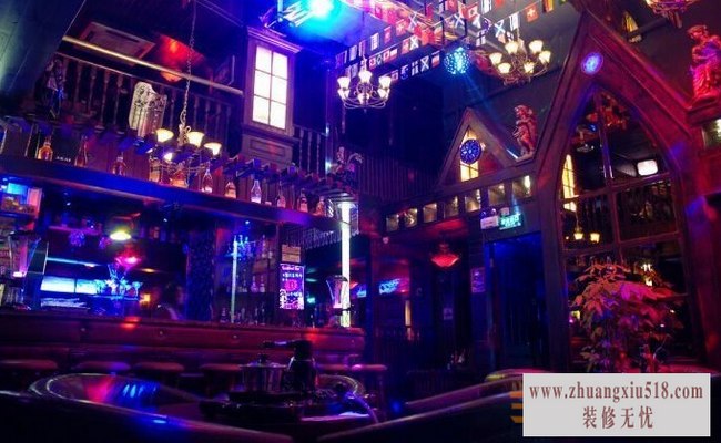 现代欧式复古酒吧装修效果图