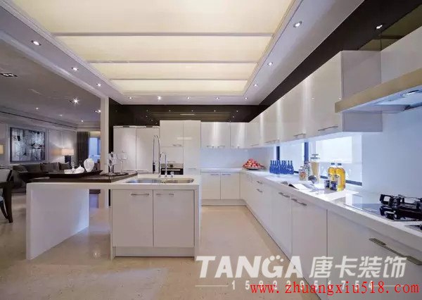 保利*上明珠-现代风格复式现代简约厨房装修效果图设计欣赏
