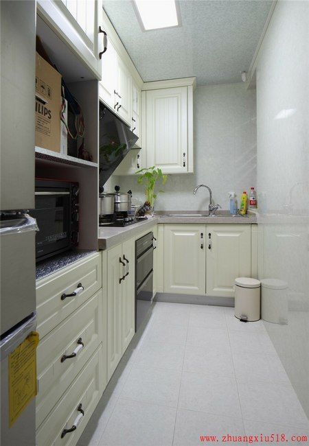 宝宸怡景园别墅户型装修实景展示复式混搭厨房装修效果图设计欣赏