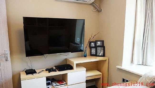 现代小户型装修设计卫生间效果图