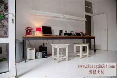 工作台.jpg