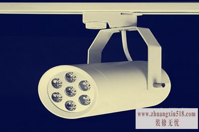 led导轨灯
