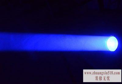 led۸