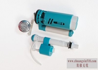 马桶水箱配件更换