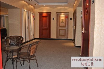盼盼木门旗舰店