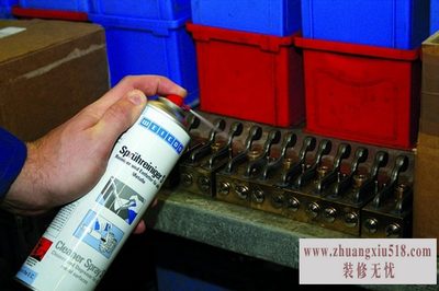 带电清洗剂