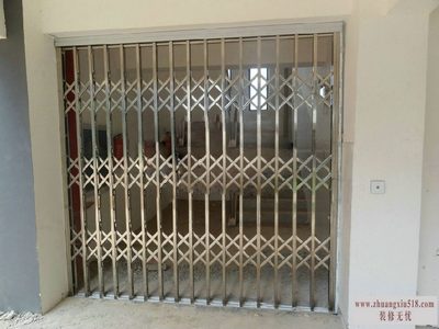 不锈钢拉闸门价格