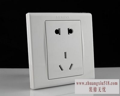 五孔插座