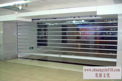 水晶门安装