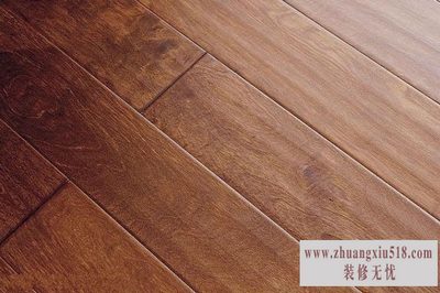 强化复合地板的优缺点