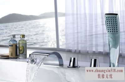 浴缸龙头