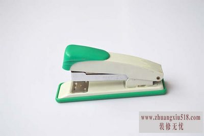 订书机价格 订书机价格