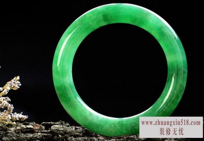 翡翠手镯图片