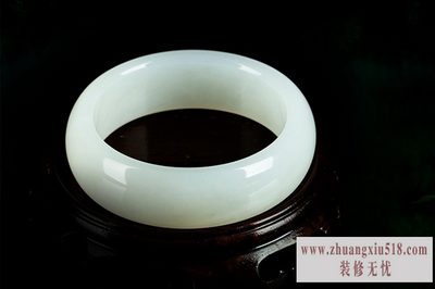 羊脂玉手镯