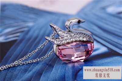 施华洛世奇饰品