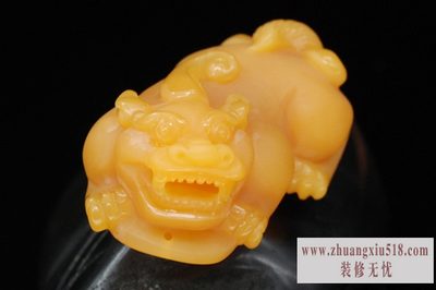 黄龙玉挂件 黄龙玉挂件