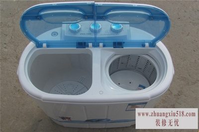 小鸭迷你洗衣机怎么用