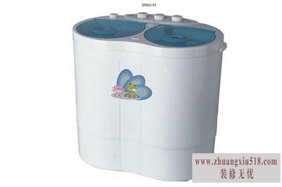 小鸭迷你洗衣机怎么用