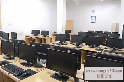 电脑房配置