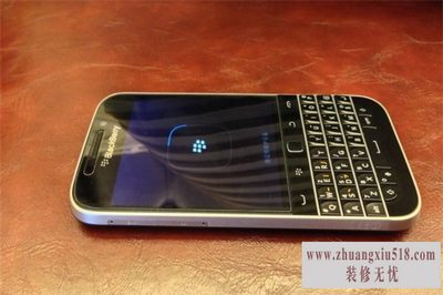 黑莓q20